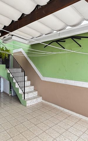 Casa para alugar com 105m², 2 quartos e 1 vaga Casa para alugar com 105m², 2 quartos e 1 vagaQuintal