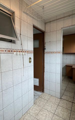 Apartamento à venda com 60m², 3 quartos e 1 vagaÁrea de Serviço