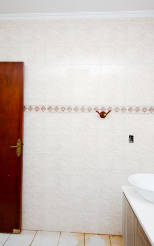 Casa para alugar com 170m², 3 quartos e 3 vagasBanheiro da Suíte
