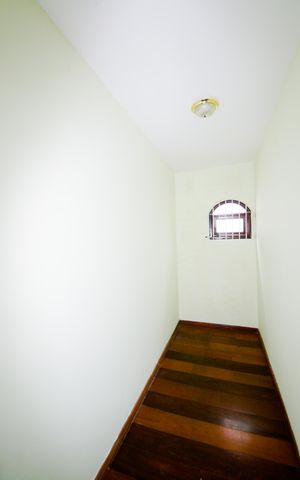 Casa para alugar com 170m², 3 quartos e 3 vagasCloset da suíte