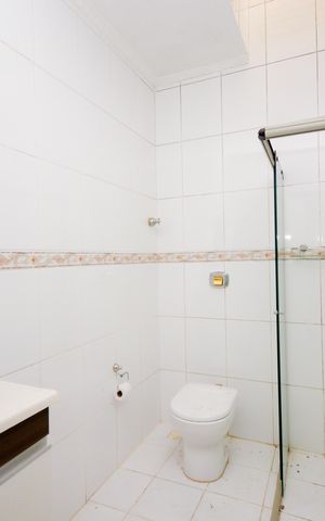 Casa para alugar com 170m², 3 quartos e 3 vagasBanheiro Social