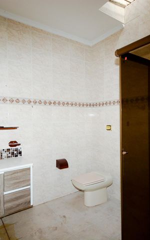 Casa para alugar com 170m², 3 quartos e 3 vagasBanheiro da Suíte