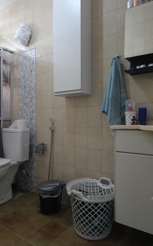 Casa à venda com 144m², 3 quartos e 2 vagasBanheiro social 