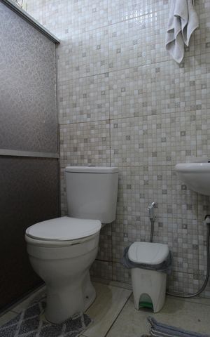 Casa à venda com 144m², 3 quartos e 2 vagasBanheiro da suíte