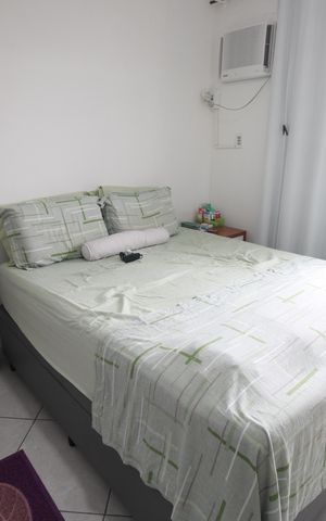 Casa à venda com 144m², 3 quartos e 2 vagasSuíte