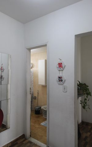 Casa à venda com 144m², 3 quartos e 2 vagasBanheiro social - Corredor