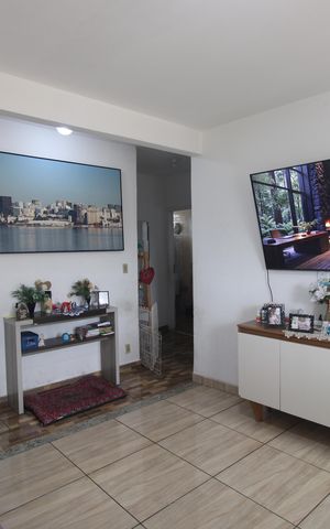 Casa à venda com 144m², 3 quartos e 2 vagasSala