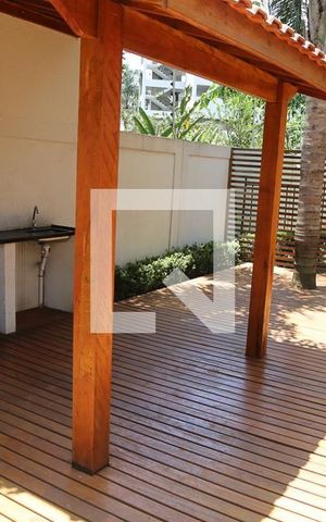 Apartamento à venda com 48m², 2 quartos e 1 vaga Apartamento à venda com 48m², 2 quartos e 1 vagaÁrea comum - Churrasqueira