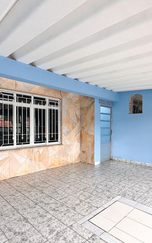 Casa para alugar com 120m², 2 quartos e 2 vagas Casa para alugar com 120m², 2 quartos e 2 vagasGaragem
