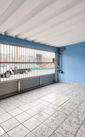 Casa para alugar com 120m², 2 quartos e 2 vagas Casa para alugar com 120m², 2 quartos e 2 vagasGaragem