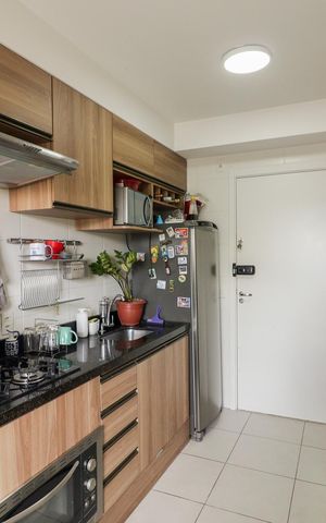 Apartamento à venda com 28m², 1 quarto e sem vaga Apartamento à venda com 28m², 1 quarto e sem vagaSala/Cozinha e área de serviço