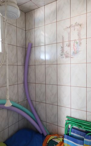 Casa à venda com 325m², 6 quartos e 4 vagasBanheiro 6