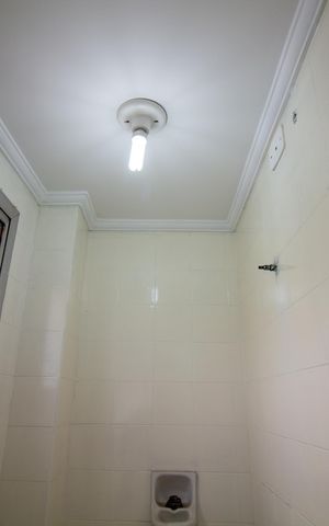 Apartamento à venda com 103m², 3 quartos e 1 vaga Apartamento à venda com 103m², 3 quartos e 1 vagaBanheiro de Serviço