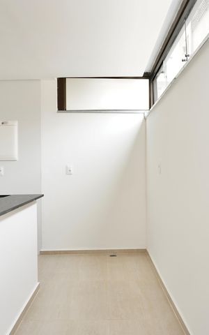 Apartamento à venda com 109m², 3 quartos e 2 vagas Apartamento à venda com 109m², 3 quartos e 2 vagasCozinha