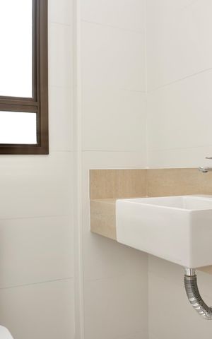 Apartamento à venda com 75m², 2 quartos e 2 vagas Apartamento à venda com 75m², 2 quartos e 2 vagasSuíte 2 - Banheiro
