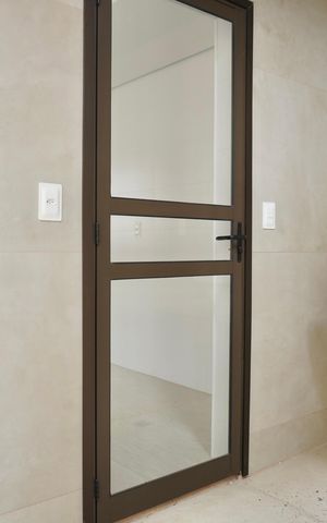 Apartamento à venda com 75m², 2 quartos e 2 vagas Apartamento à venda com 75m², 2 quartos e 2 vagasÁrea de Serviço