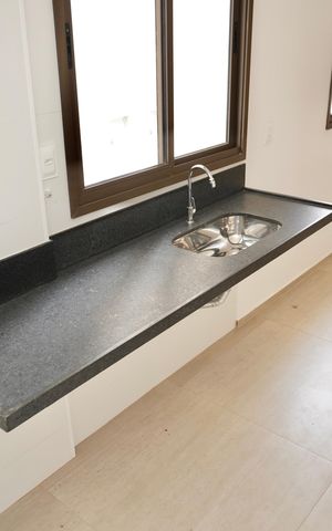 Apartamento à venda com 75m², 2 quartos e 2 vagas Apartamento à venda com 75m², 2 quartos e 2 vagasCozinha