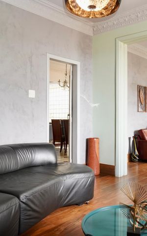 Casa à venda com 442m², 7 quartos e 2 vagas Casa à venda com 442m², 7 quartos e 2 vagasSala (Casa 1)