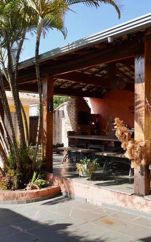Casa à venda com 442m², 7 quartos e 2 vagas Casa à venda com 442m², 7 quartos e 2 vagasÁrea Gourmet