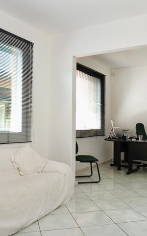 Casa à venda com 442m², 7 quartos e 2 vagas Casa à venda com 442m², 7 quartos e 2 vagasSala 3 (Casa 2)