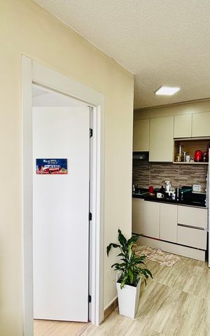 Apartamento à venda com 36m², 2 quartos e sem vaga Apartamento à venda com 36m², 2 quartos e sem vagaSala