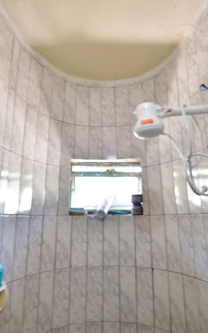 Casa à venda com 100m², 2 quartos e 2 vagasBanheiro 2