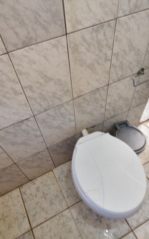 Casa à venda com 100m², 2 quartos e 2 vagasBanheiro 2