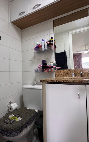 Apartamento para alugar com 68m², 2 quartos e 1 vaga Apartamento para alugar com 68m², 2 quartos e 1 vagaSuíte - Banheiro
