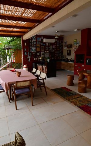 Casa de condomínio à venda com 336m², 4 quartos e 2 vagasVaranda gourmet