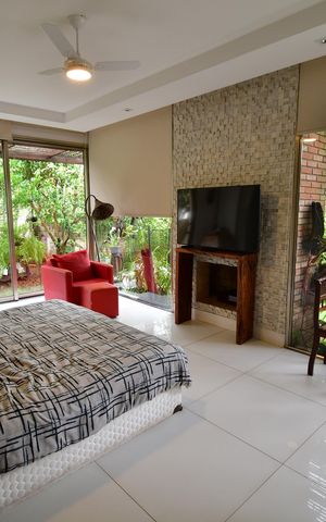 Casa de condomínio à venda com 336m², 4 quartos e 2 vagasQuarto 1  - Suíte