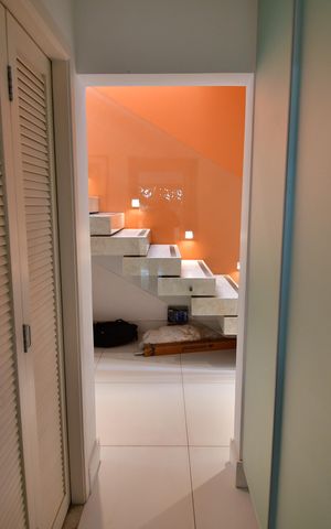 Casa de condomínio à venda com 336m², 4 quartos e 2 vagasÁrea de Serviço