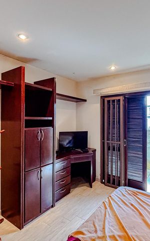 Casa de condomínio à venda com 250m², 3 quartos e 4 vagasQuarto 3 - Suíte