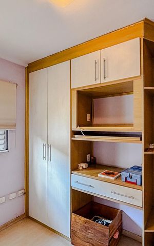 Casa de condomínio à venda com 250m², 3 quartos e 4 vagasQuarto 1