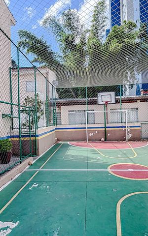 Casa de condomínio à venda com 250m², 3 quartos e 4 vagasQuadra Esportiva