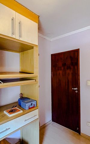 Casa de condomínio à venda com 250m², 3 quartos e 4 vagasQuarto 1