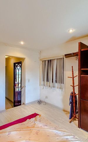 Casa de condomínio à venda com 250m², 3 quartos e 4 vagasQuarto 3 - Suíte