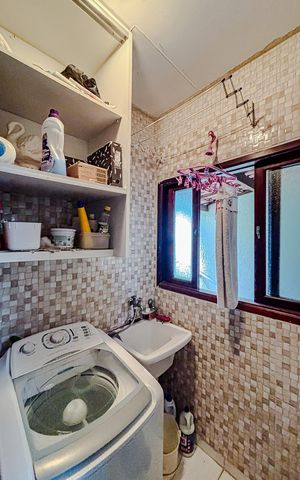 Casa de condomínio à venda com 250m², 3 quartos e 4 vagasÁrea de Serviço