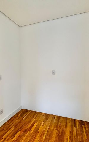 Casa de condomínio para alugar com 320m², 4 quartos e 4 vagas Casa de condomínio para alugar com 320m², 4 quartos e 4 vagasSuíte 3