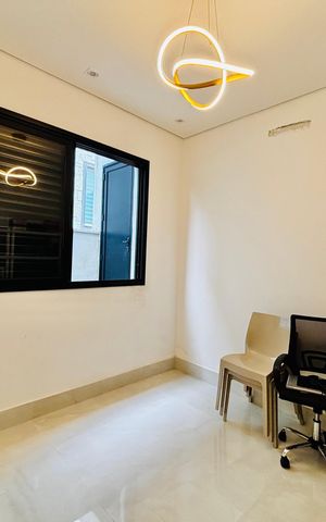 Casa de condomínio para alugar com 320m², 4 quartos e 4 vagas Casa de condomínio para alugar com 320m², 4 quartos e 4 vagasSuíte 4