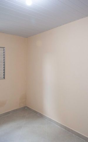 Casa para alugar com 55m², 2 quartos e sem vagaQuarto 1