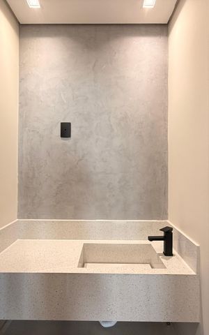 Casa de condomínio para alugar com 200m², 4 quartos e 3 vagasBanheiro da Suíte 2