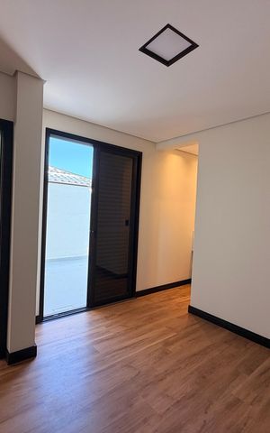 Casa de condomínio para alugar com 200m², 4 quartos e 3 vagasSuíte Superior