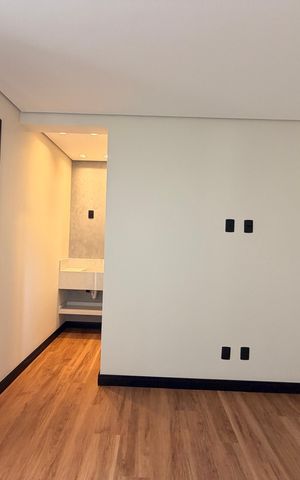 Casa de condomínio para alugar com 200m², 4 quartos e 3 vagasSuíte Superior