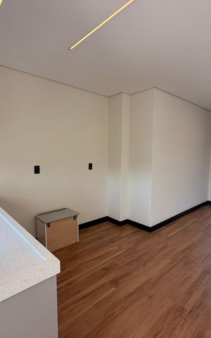 Casa de condomínio para alugar com 200m², 4 quartos e 3 vagasMezanino