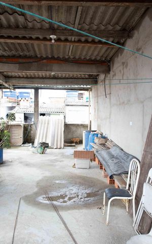 Casa à venda com 100m², 3 quartos e 2 vagasVaranda