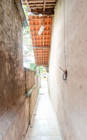 Casa para alugar com 40m², 1 quarto e sem vaga Casa para alugar com 40m², 1 quarto e sem vagaCorredor externo