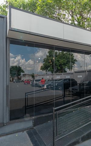 Apartamento à venda com 53m², 2 quartos e 1 vaga Apartamento à venda com 53m², 2 quartos e 1 vagaÁrea comum - Mercado