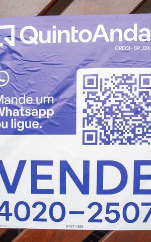 Casa à venda com 176m², 3 quartos e 2 vagasPlaquinha