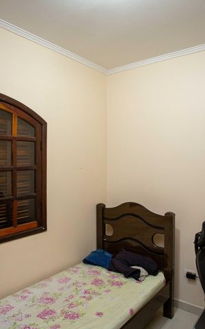 Casa à venda com 176m², 3 quartos e 2 vagasQuarto 2