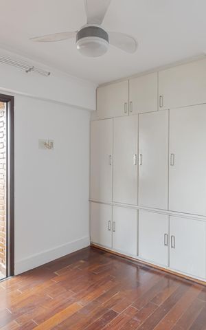 Apartamento à venda com 105m², 3 quartos e 2 vagasQuarto 2